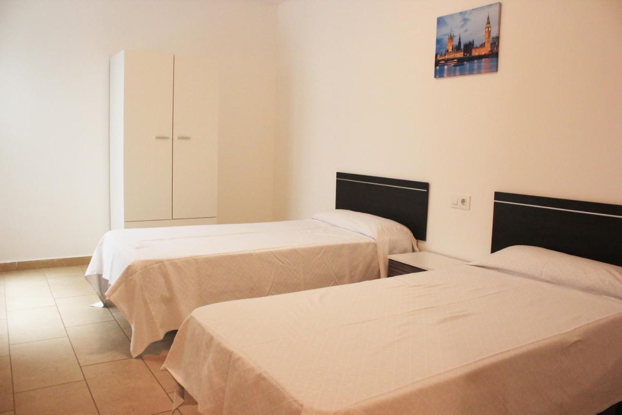 Apartamentos Peniscola Lowcost 3000 Exteriör bild